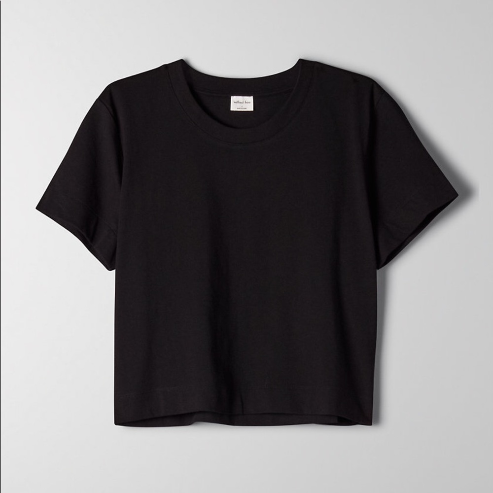 Black t shirt